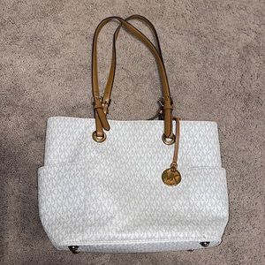 Michael Kors Tote